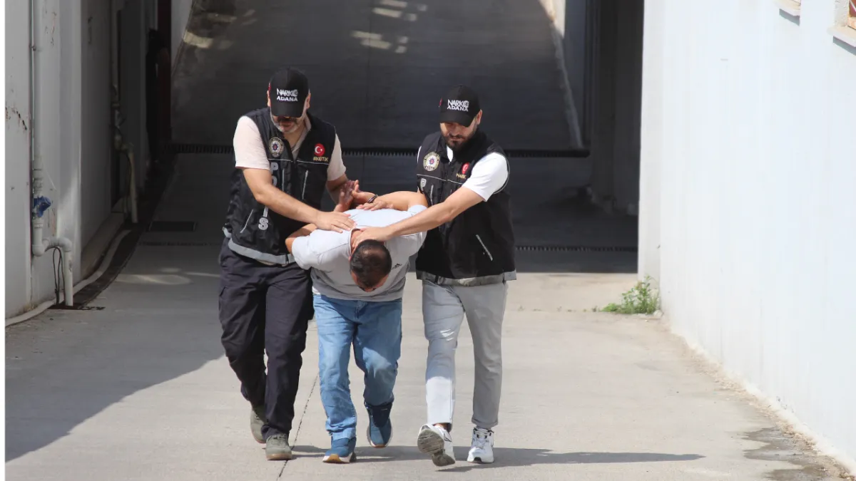 Evinde 283 bin sentetik hap yakalattı: Savunması pes dedirtti!