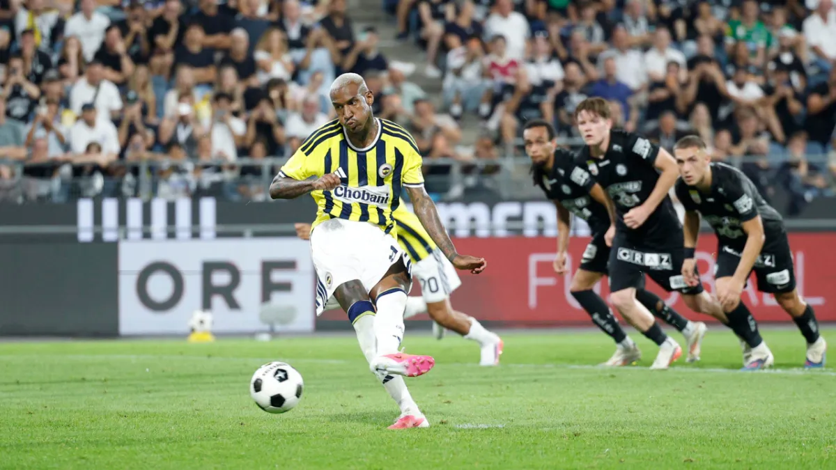 Fenerbahçe Şampiyonlar Ligi'nde play-off'ta!