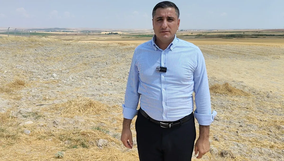 Ferhat Karadağ: “Yemyeşil olması gereken araziler bugün bomboş duruyor”