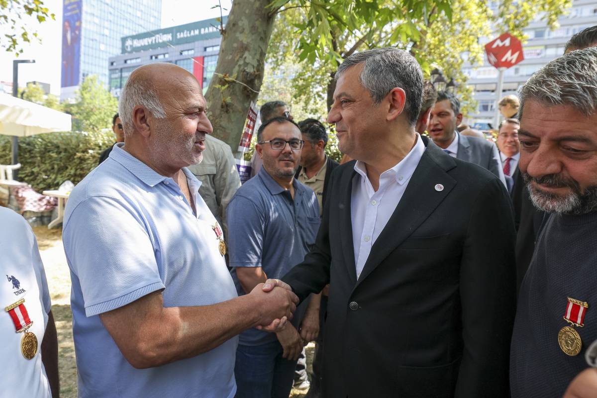 YENİ Parti Genel Başkan Özel'den Terörsüz Türkiye açıklaması