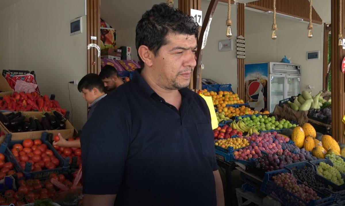 Şanlıurfa'da pazarda son durum: Yaz ürünleri tezgahta fiyatlar gündemde!