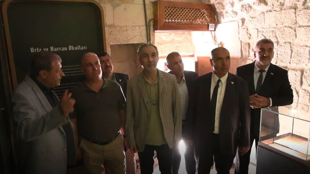 Rızvaniye Külliyesi’nde yeni dönem: Vali Şıldak yerel basınla buluştu!