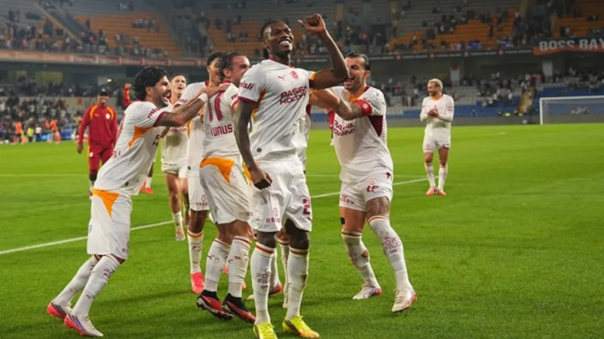 Başakşehir - Galatasaray maçında nefes kesen final!