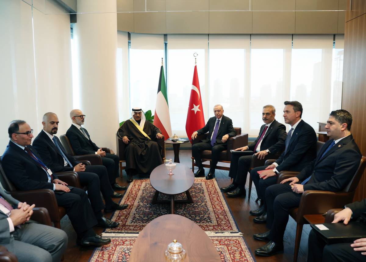 Cumhurbaşkanı Erdoğan Kuveyt Veliaht Prensi Al-Sabah ile görüştü!