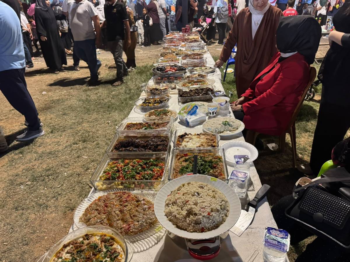 Birecik’te yöresel lezzet şöleni: Kelaynak, patlıcan ve fıstık festivali başladı!