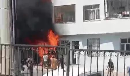 Urfa'da korkutan yangın!