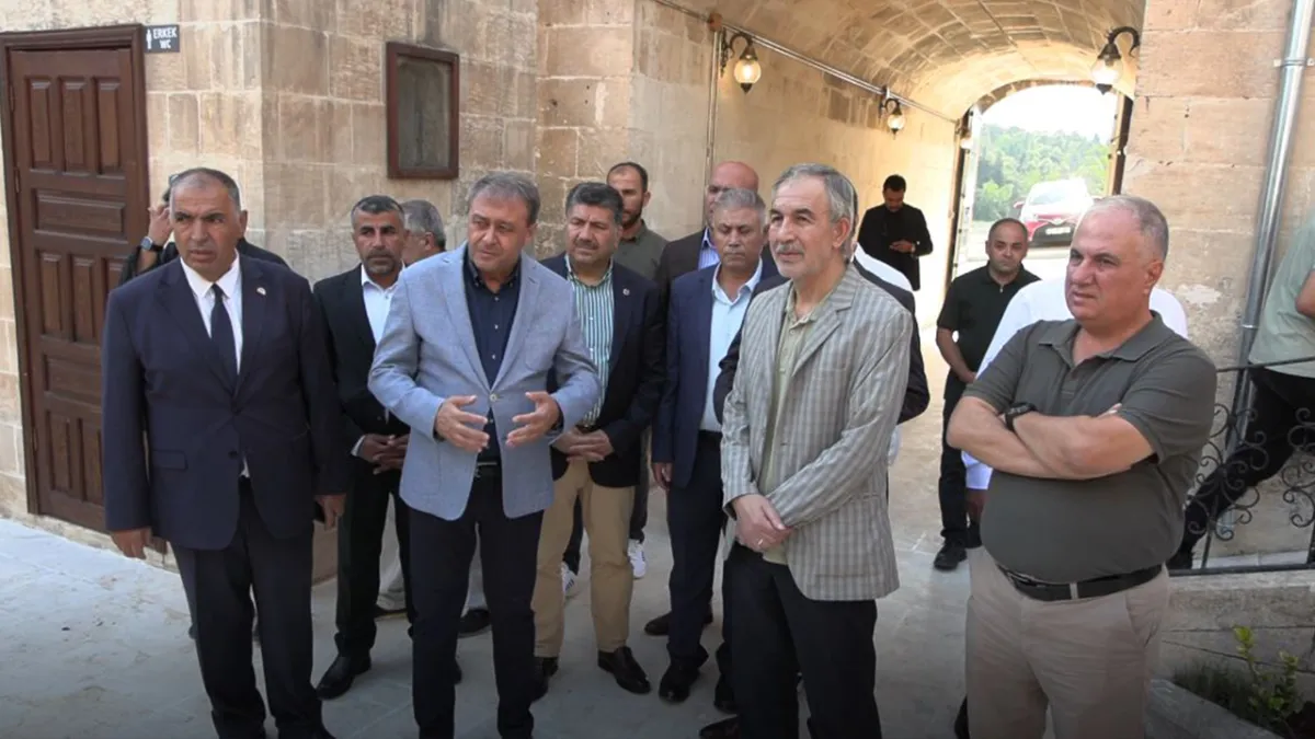 Rızvaniye Külliyesi’nde yeni dönem: Vali Şıldak yerel basınla buluştu!