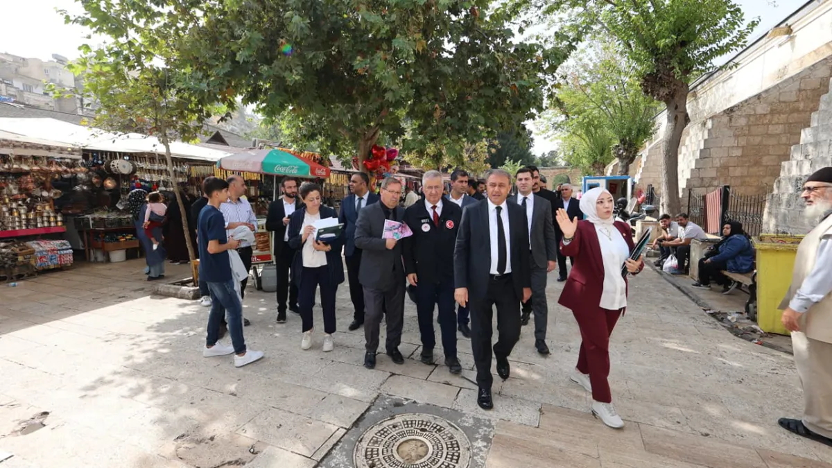 Vali Şıldak Tarihi Hanlar Bölgesi'nde incelemelerde bulundu!
