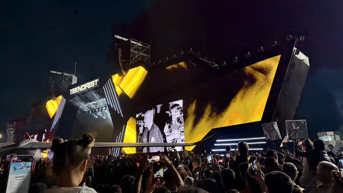TEKNOFEST Güneydoğu’nun 3’üncü gününde Ceza konseri başladı!