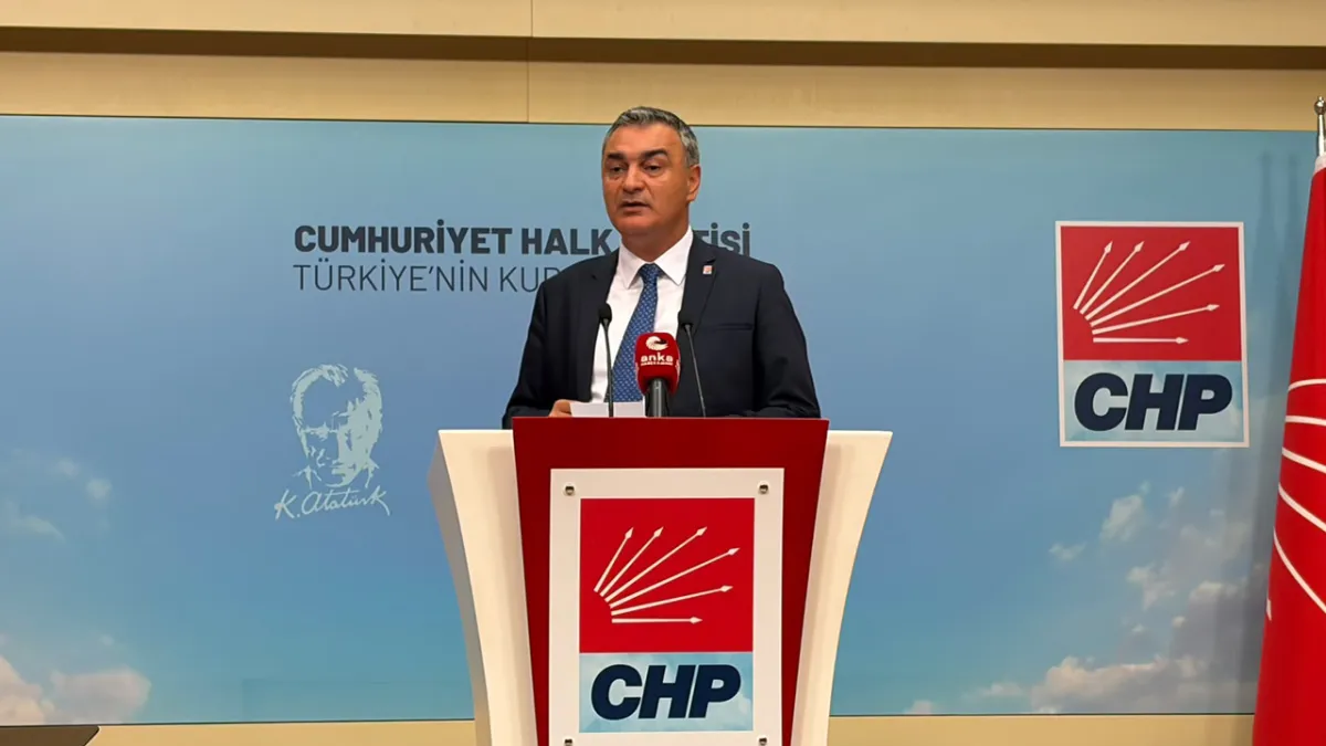 CHP’de 3 isim disipline sevk edildi!