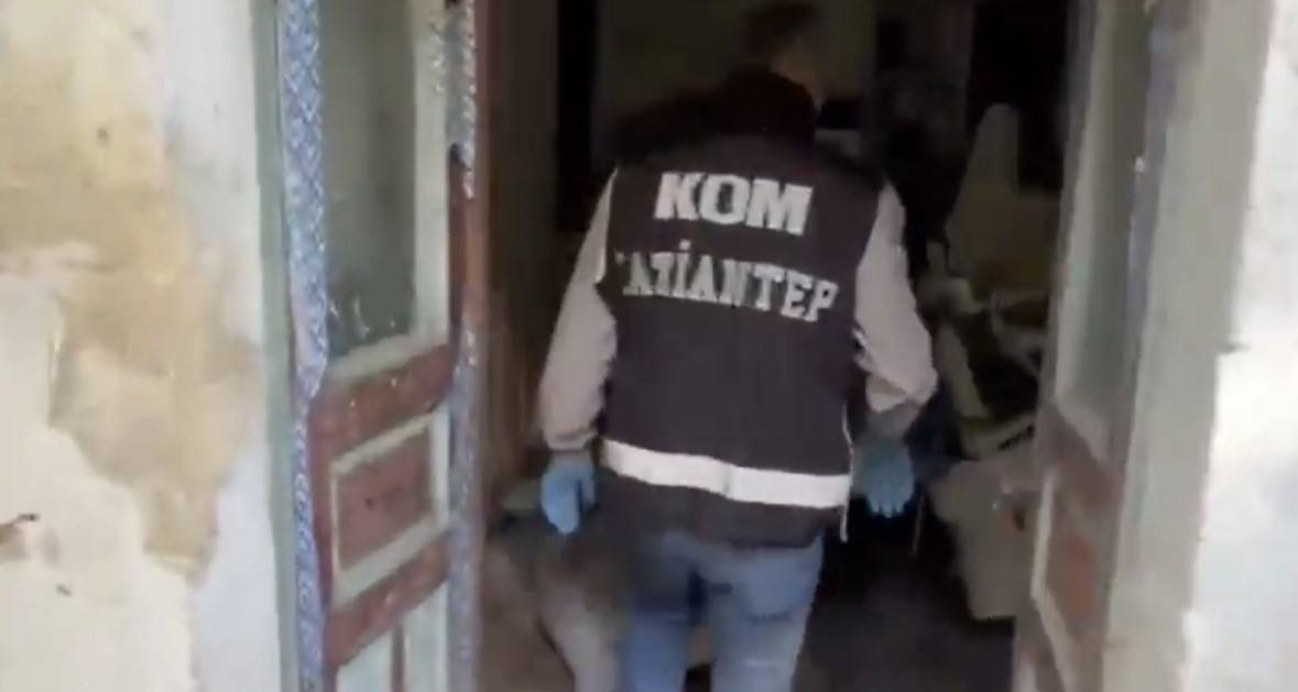 Komşu kentte ruhsatsız diş kliniğine operasyon!