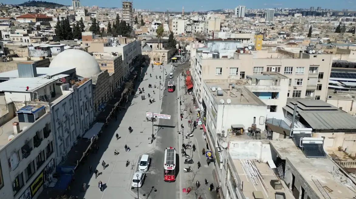 Büyükşehir Belediyesi duyurdu: O yol trafiğe açıldı