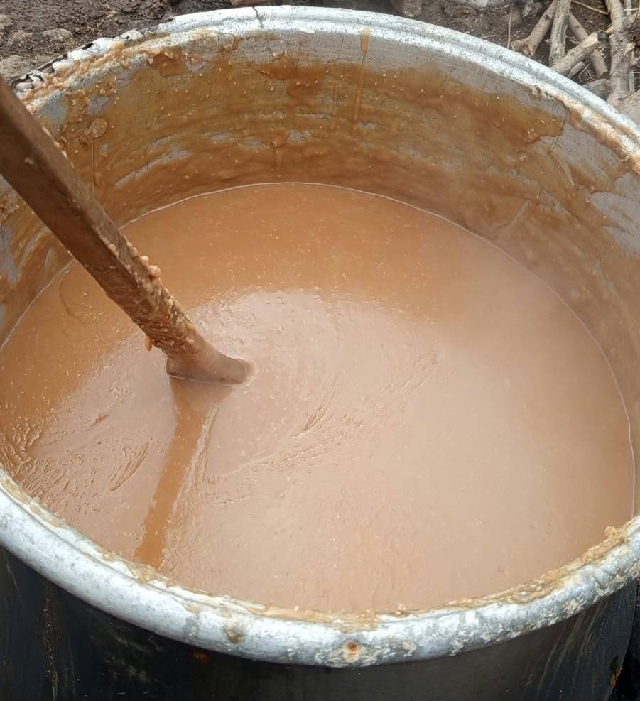 Siverek'te geleneksel yöntemlerle pestil yapımı!