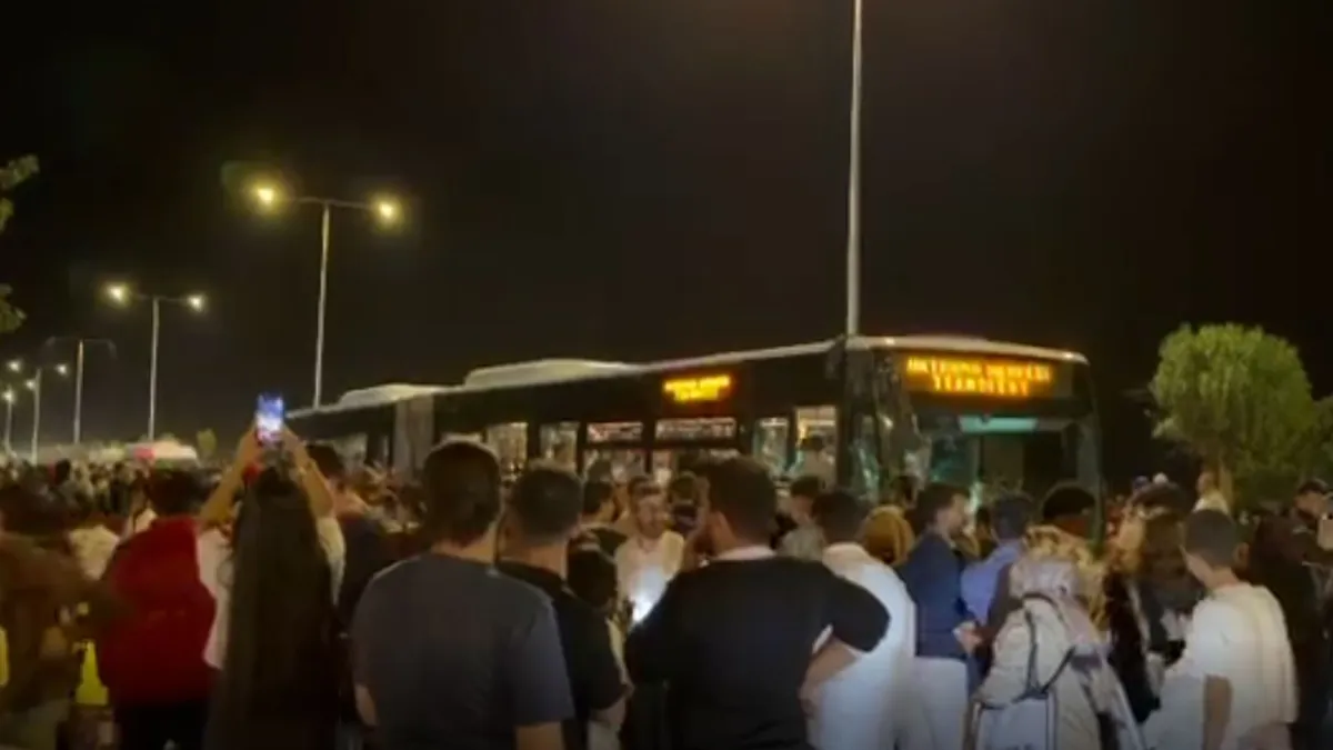 Urfa’da TEKNOFEST yoğunluğu ulaşımı vurdu: Vatandaşlar tepkili!