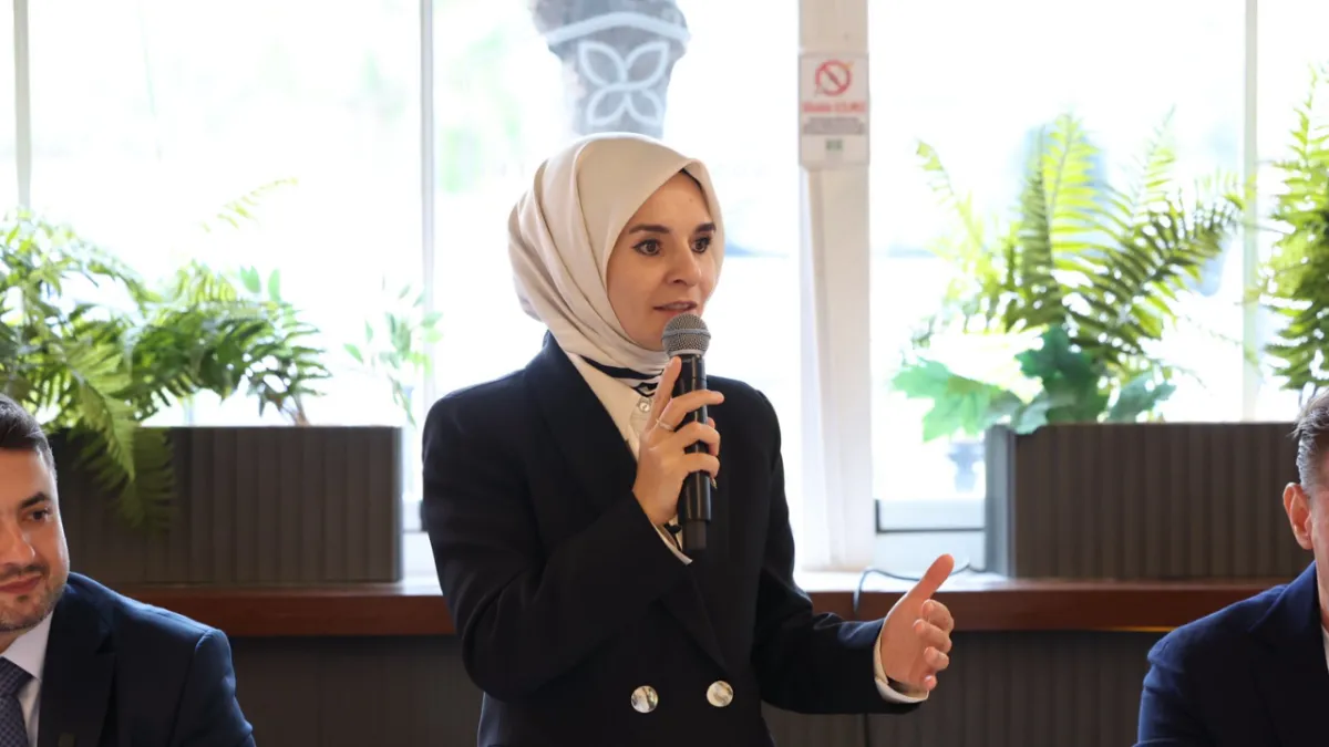 Evde bakım yardımı ekim ayı ödemeleri hesaplara yatırıldı